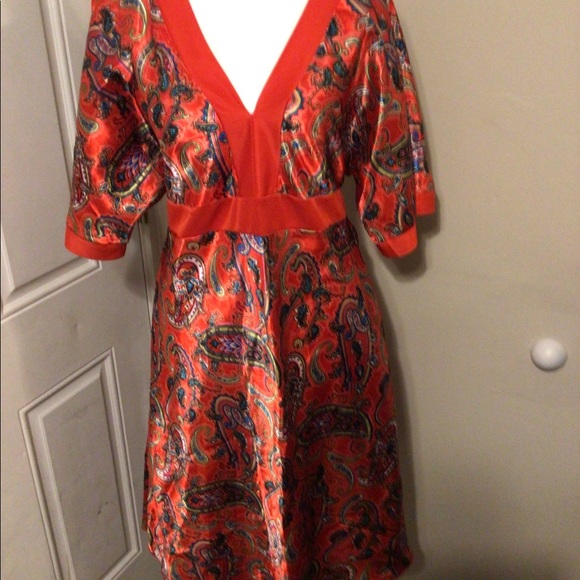 Multicolored Kimono styled dress. - Picture 6 of 11